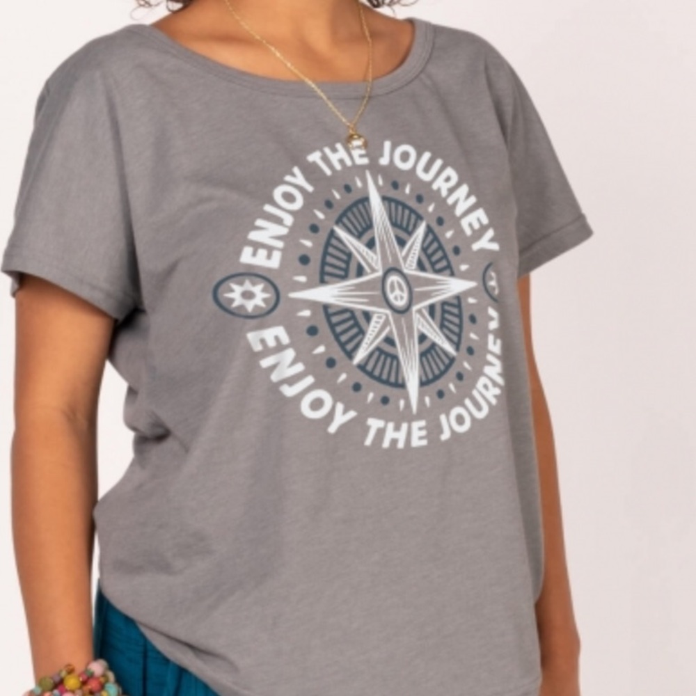 NEW Soul Flower enjoy the journey graphic top